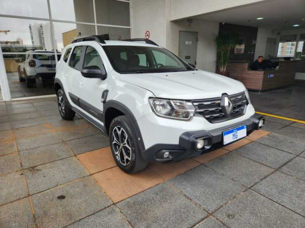 renault-duster-16-16v-sce-iconic-2020-big-13