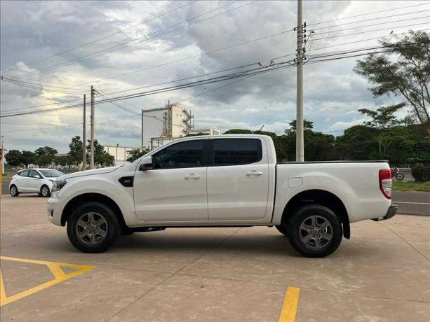 ford-ranger-22-xls-4x2-cd-16v-big-4