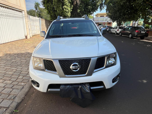 nissan-frontier-25-sv-2016-4x4-diesel-automatico-big-1