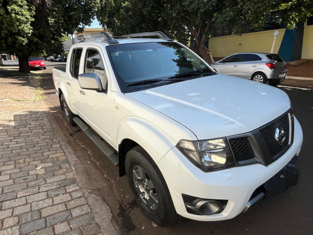 nissan-frontier-25-sv-2016-4x4-diesel-automatico-big-5