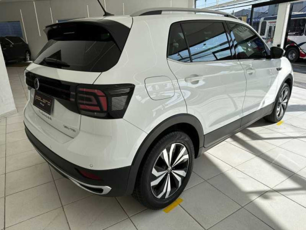 volkswagen-t-cross-14-250-tsi-highline-2023-big-15