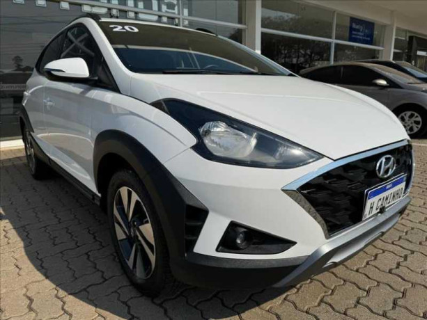 hyundai-hb20x-16-16v-evolution-big-10