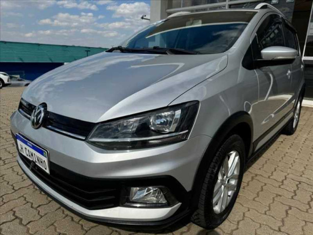 volkswagen-crossfox-16-msi-16v-big-0