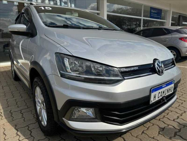 volkswagen-crossfox-16-msi-16v-big-10