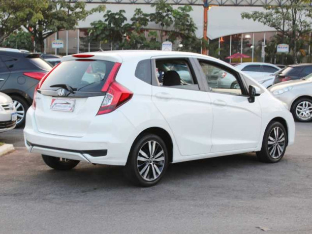 honda-fit-15-ex-16v-2018-big-17