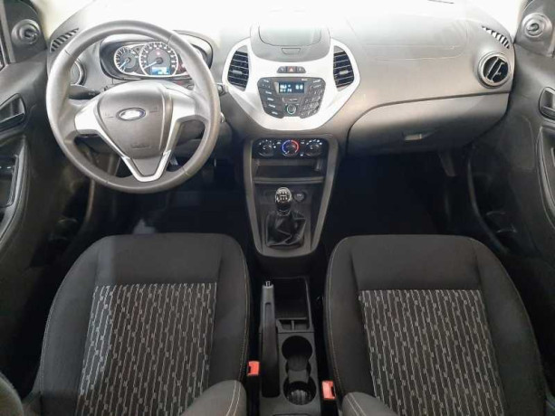 ford-ka-10-tivct-se-2015-big-13