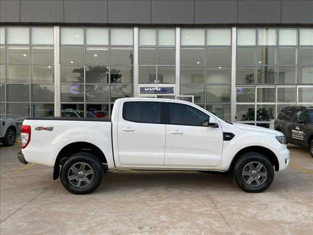 ford-ranger-22-xls-4x4-cd-16v-big-9