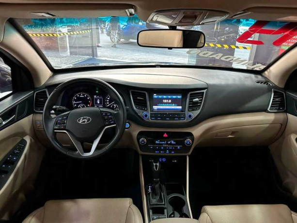 hyundai-tucson-16-16v-t-gdi-gls-2019-big-9