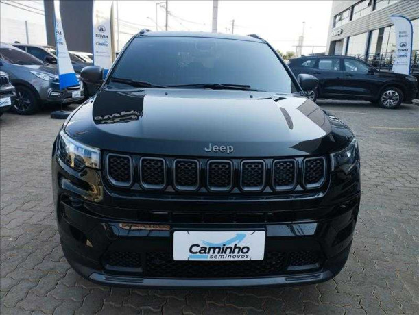 jeep-compass-13-t270-turbo-longitude-80-anos-big-15