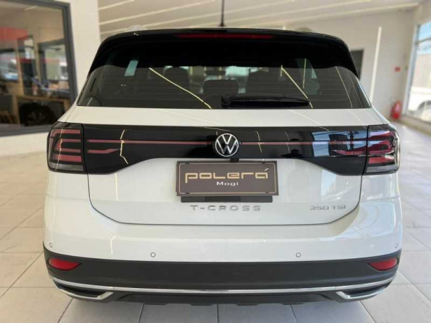 volkswagen-t-cross-14-250-tsi-highline-2023-big-15