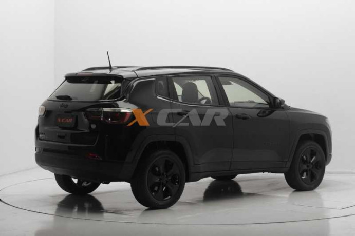 jeep-compass-20-16v-night-eagle-4x4-2018-big-2