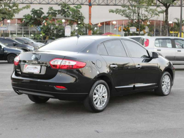 renault-fluence-20-dynamique-16v-2015-big-18