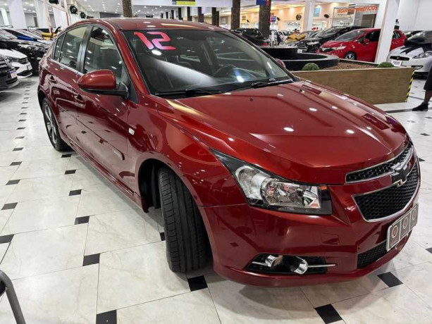 chevrolet-cruze-18-lt-sport6-16v-2012-big-10