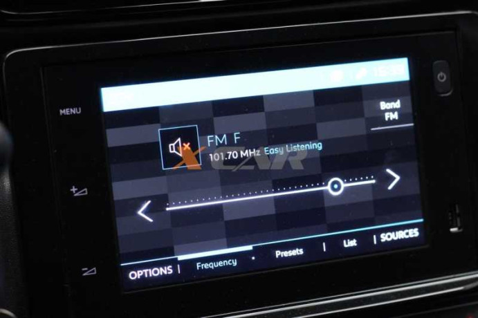 citroen-c4-cactus-16-vti-120-live-eat6-2022-big-4