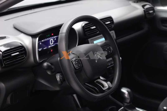 citroen-c4-cactus-16-vti-120-live-eat6-2022-big-3