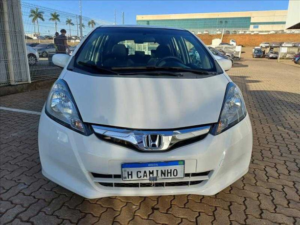 honda-fit-14-lx-16v-big-12