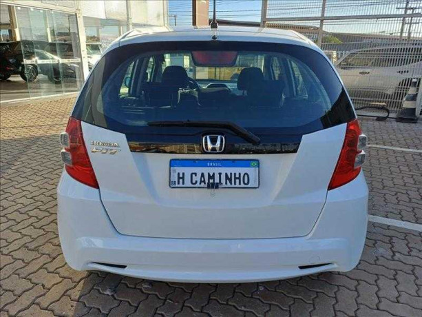 honda-fit-14-lx-16v-big-8