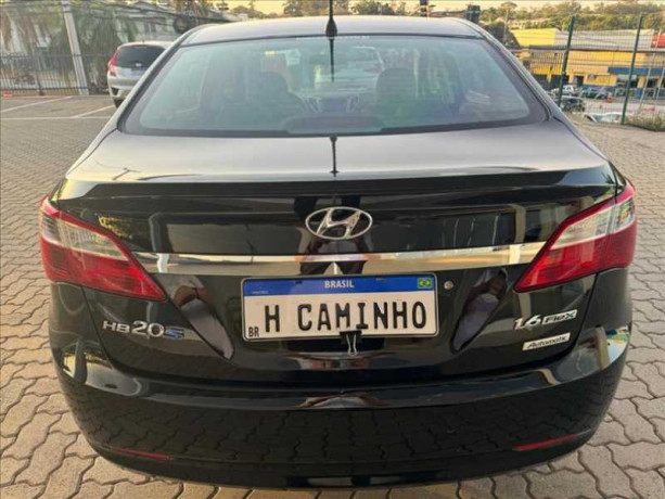 hyundai-hb20s-16-premium-16v-big-7