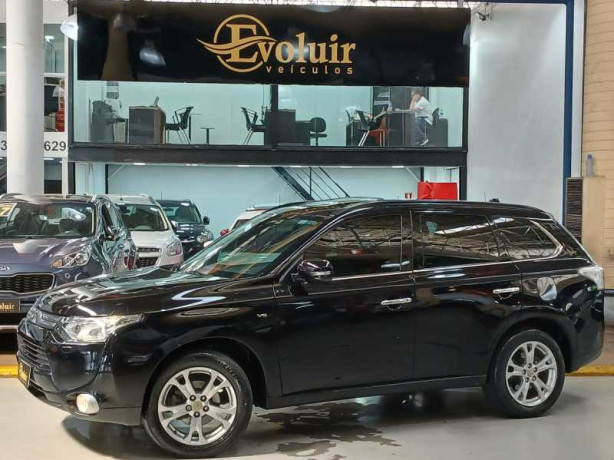 mitsubishi-outlander-30-gt-4x4-v6-24v-2014-big-0