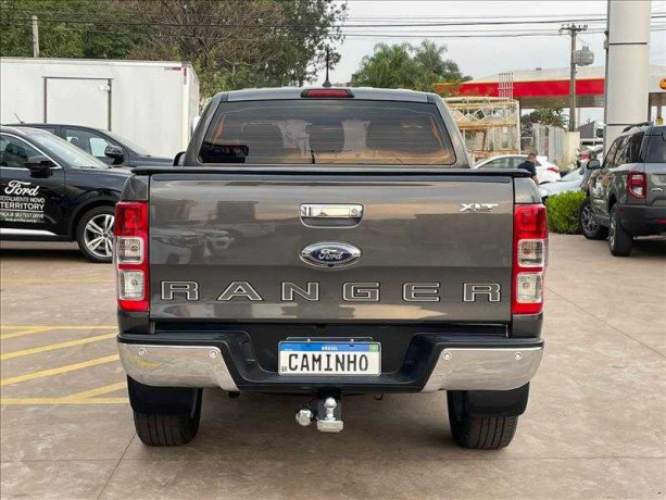 ford-ranger-32-xlt-4x4-cd-20v-big-7