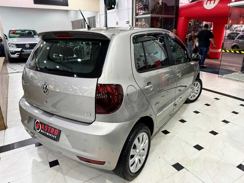 VOLKSWAGEN FOX 1.6 MI PRIME 8V 2011