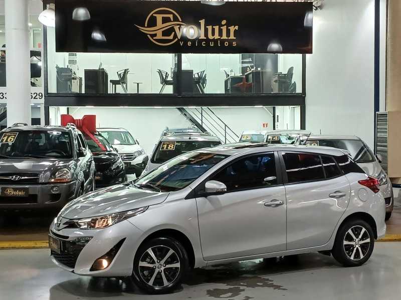 TOYOTA YARIS 1.5 16V XLS CONNECT MULTIDRIVE 2021