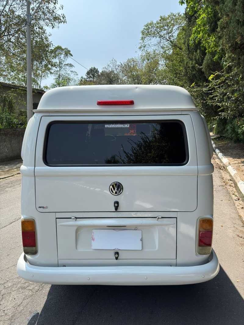 VOLKSWAGEN KOMBI 1.4 MI FURGÃO 8V 2013