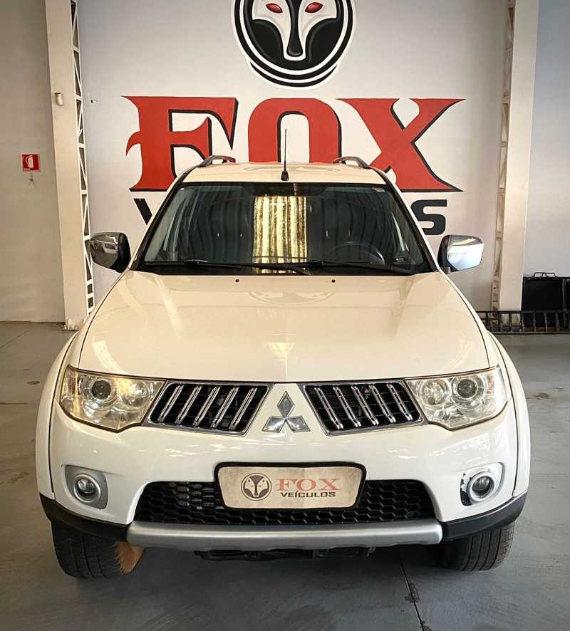 MITSUBISHI PAJERO DAKAR 3.5 HPE 7 LUGARES 4X4 V6 24V 2013