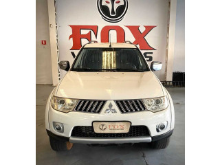 MITSUBISHI PAJERO DAKAR 3.5 HPE 7 LUGARES 4X4 V6 24V 2013