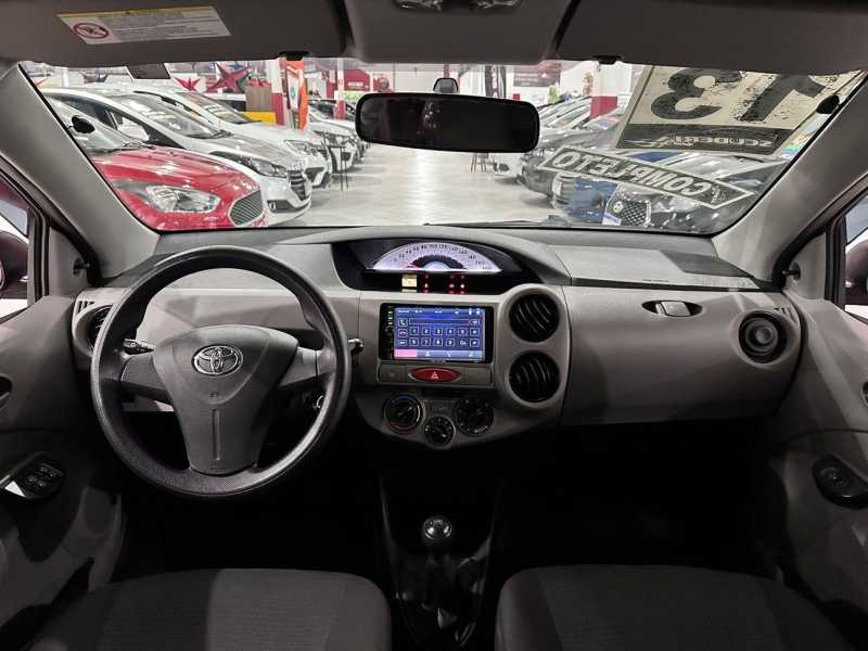 TOYOTA ETIOS 1.3 X 16V 2013