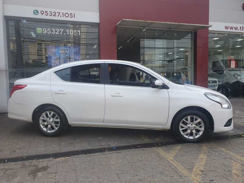 NISSAN VERSA 1.6 16V FLEXSTART V-DRIVE PLUS 2021