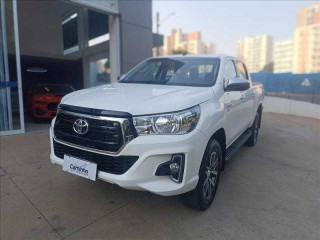 TOYOTA  HILUX   2.7 SRV 4X2 CD 16V 