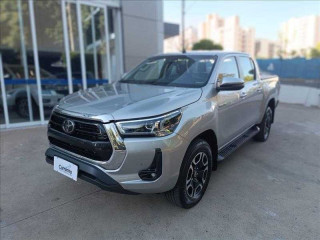 TOYOTA  HILUX   2.8 D-4d Turbo CD SRX 4X4 