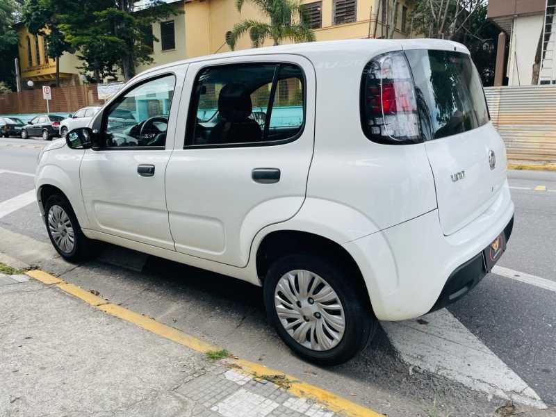 FIAT UNO 1.0 FIRE ATTRACTIVE 2021