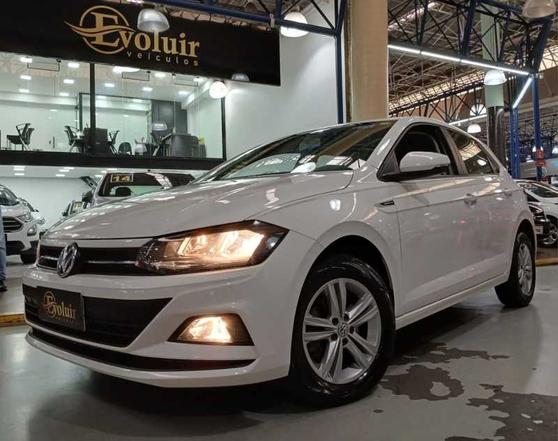 VOLKSWAGEN POLO 1.0 200 TSI COMFORTLINE 2021