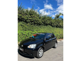 TOYOTA ETIOS 1.3 X 16V 2015