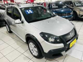 RENAULT SANDERO 1.6 STEPWAY 16V 2014