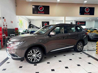 MITSUBISHI OUTLANDER 3.0 GT 4X4 V6 24V 2016