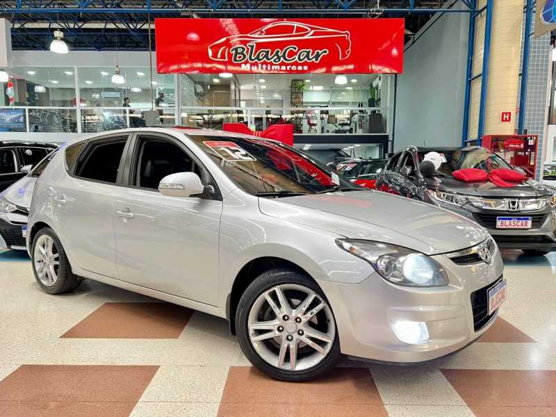 HYUNDAI I30 2.0 MPFI GLS 16V 2012