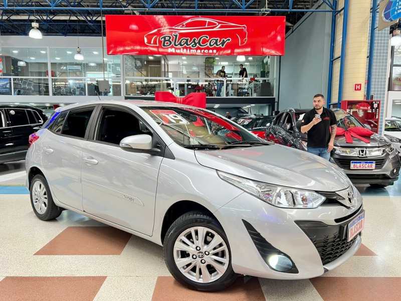 TOYOTA YARIS 1.3 16V XL PLUS TECH MULTIDRIVE 2019