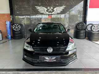 VOLKSWAGEN JETTA 2.0 TRENDLINE 2016