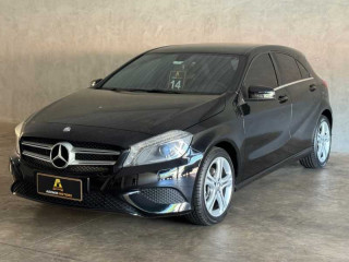 MERCEDES-BENZ A 200 1.6 TURBO STYLE 16V 2014