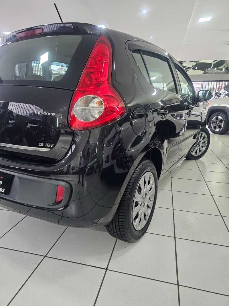 FIAT PALIO 1.6 MPI ESSENCE 16V 2015